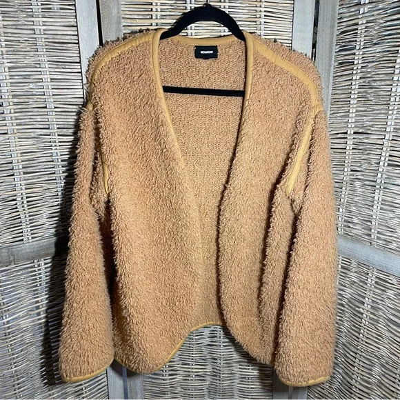 Monrow Wool Camel Teddy Jacket - size S - Picture 2 of 11